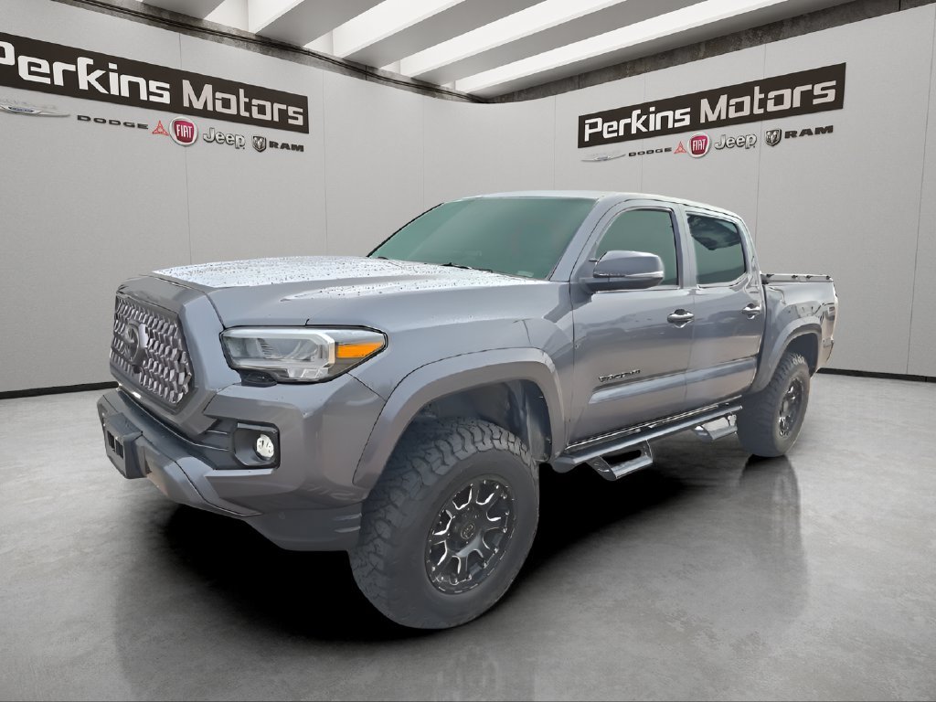 Used 2021 Toyota Tacoma Limited w/ Nightshade Package AWD/4WD image 2
