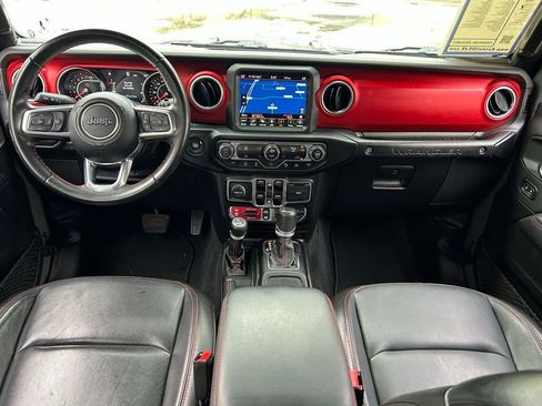 Certified 2022 Jeep Wrangler Unlimited Rubicon w/ Xtreme Recon 35" Tire Package image 11