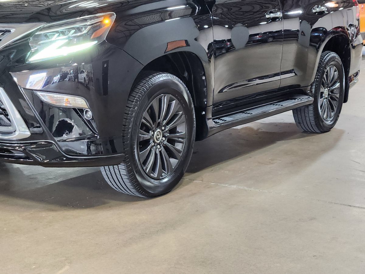 Used 2020 Lexus GX 460 Premium AWD/4WD image 16