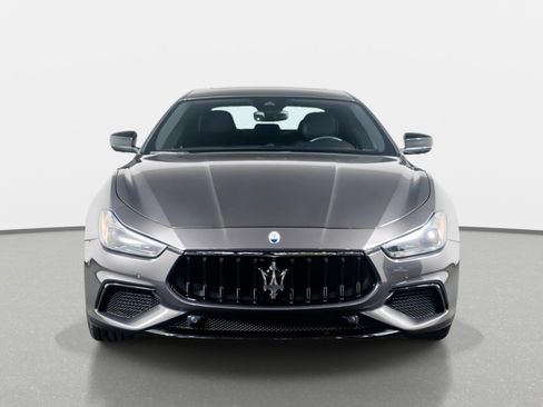 Used 2023 Maserati Ghibli Modena Q4 AWD/4WD image 19