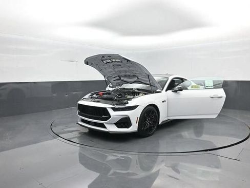 New 2026 Ford Mustang GT w/ GT Performance Package RWD image 34