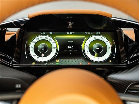 New 2026 Aston Martin V8 Vantage S image 30