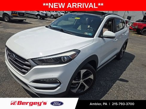 Used 2018 Hyundai Tucson Value AWD/4WD image 1