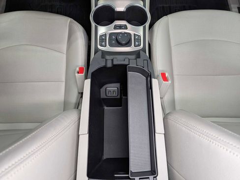 Used 2020 GMC Terrain Denali w/ Denali Premium Package AWD/4WD image 21