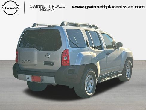 Used 2011 Nissan Xterra X image 5