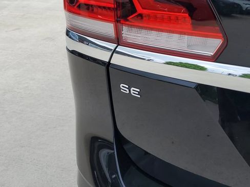 Certified 2022 Volkswagen Atlas SE AWD/4WD image 7