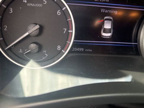 Used 2024 Nissan Sentra SV image 11