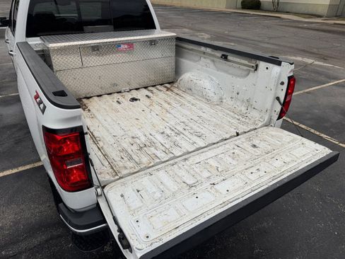 Used 2018 Chevrolet Silverado 2500 LTZ w/ Duramax Plus Package image 17