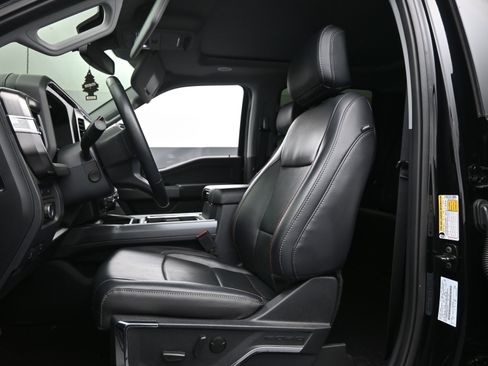 Used 2024 Ford F250 Lariat w/ Lariat Ultimate Package image 17