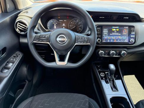 Used 2024 Nissan Kicks SV FWD image 14