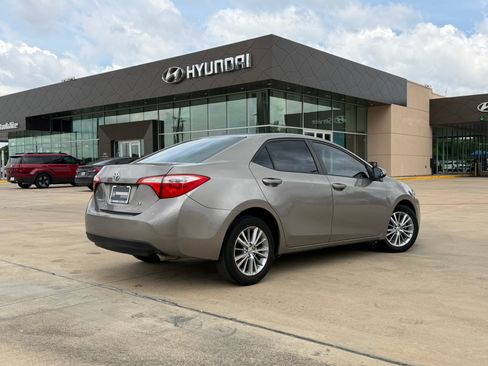 Used 2014 Toyota Corolla LE FWD image 5