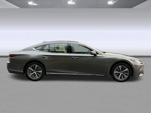 Used 2019 Lexus LS 500 AWD image 8