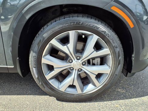 Used 2021 Hyundai Palisade SEL w/ Premium Package FWD image 9