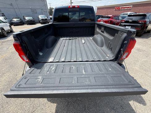 Used 2018 Chevrolet Silverado 1500 LTZ Z71 w/ Centennial Edition AWD/4WD image 17