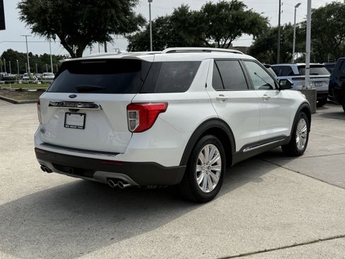 Used 2023 Ford Explorer King Ranch w/ Technology Package RWD image 5