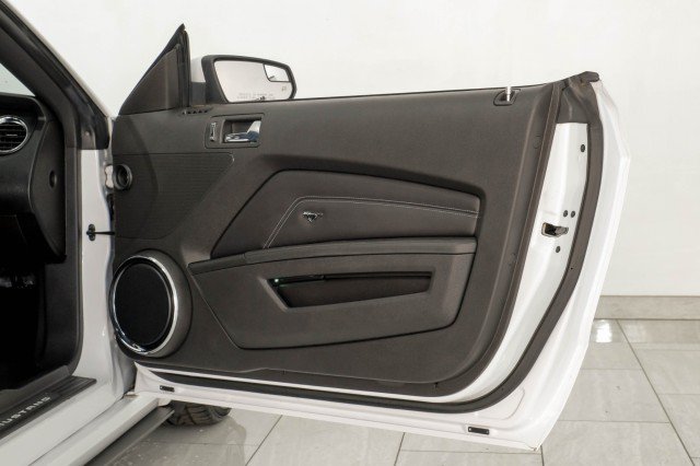 Used 2014 Ford Mustang GT Premium w/ Electronics Package RWD image 36
