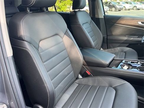 New 2025 Volkswagen Atlas SEL image 27