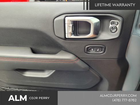 New 2025 Jeep Gladiator Rubicon w/ Convenience Group AWD/4WD image 26