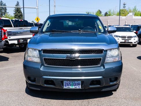 Used 2010 Chevrolet Avalanche LS AWD/4WD image 2