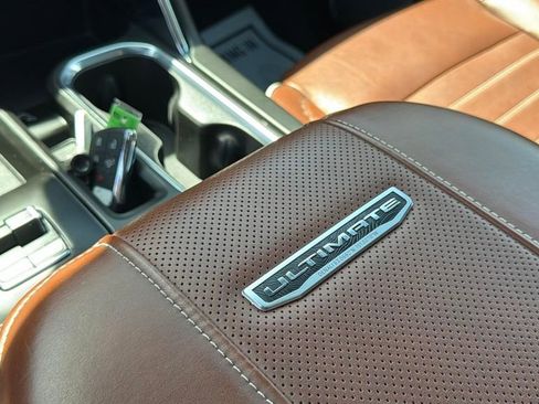 Certified 2024 GMC Sierra 3500 Denali Ultimate AWD/4WD image 26