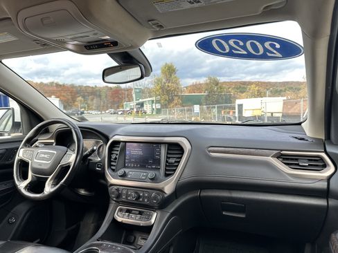 Used 2020 GMC Acadia Denali image 16