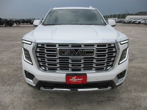New 2026 GMC Yukon XL Elevation w/ Elevation Premium Package AWD/4WD image 10