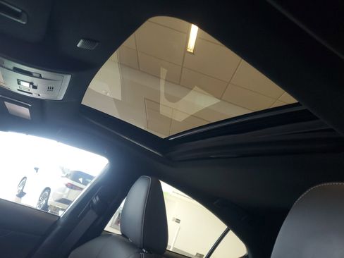 Used 2023 Lexus IS 350 F Sport RWD image 21
