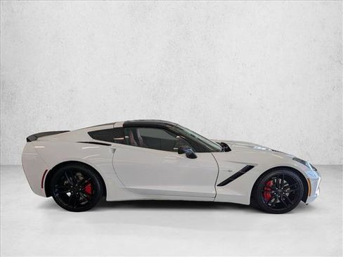 Used 2016 Chevrolet Corvette Stingray Coupe w/ 2LT Preferred Equipment Group image 4