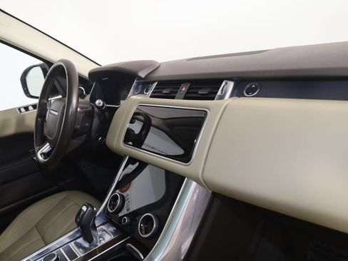 Used 2020 Land Rover Range Rover Sport SE image 42