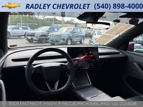 Used 2026 Tesla Model Y Long Range AWD/4WD image 12