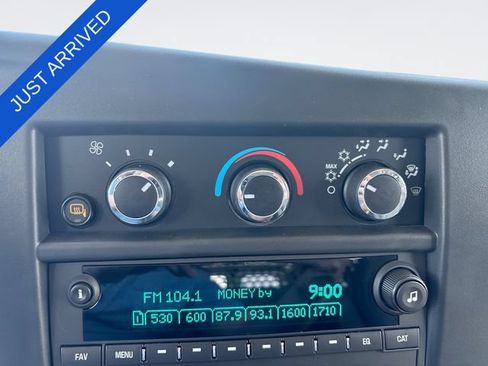 New 2026 Chevrolet Express 2500 Extended w/ Enhanced Convenience Package RWD image 17