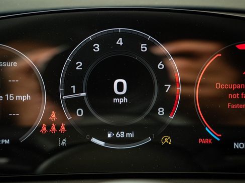 New 2026 Porsche Cayenne image 33