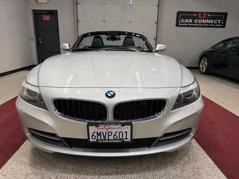 Used 2011 BMW Z4 sDrive30i RWD image 7