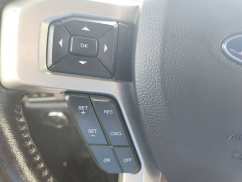 Certified 2021 Ford F250 Lariat AWD/4WD image 41