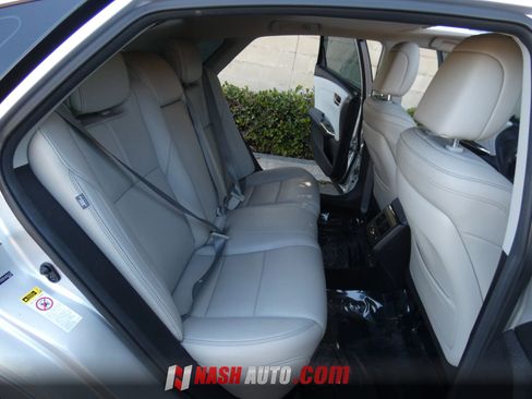Used 2014 Toyota Avalon Limited FWD image 35