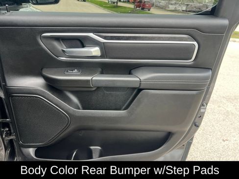Used 2023 RAM 1500 Big Horn AWD/4WD image 19