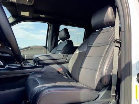 Used 2025 Ford F150 Raptor AWD/4WD image 6