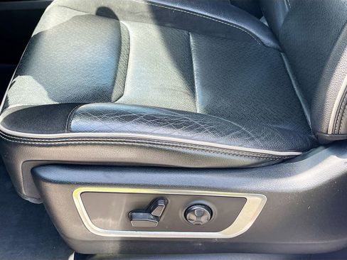 Used 2021 RAM 1500 Laramie AWD/4WD image 20