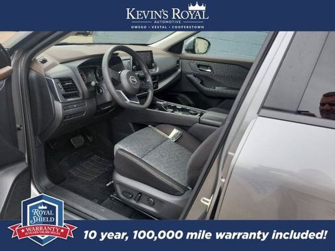 Used 2023 Nissan Rogue SV AWD/4WD image 10