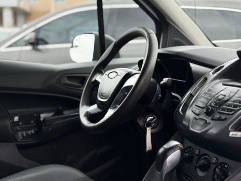 Used 2015 Ford Transit Connect XL FWD image 21