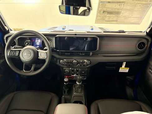 New 2026 Jeep Gladiator Rubicon AWD/4WD image 39