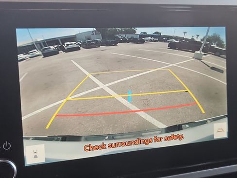 Used 2025 Toyota Tundra SR5 w/ SR5 Convenience Package AWD/4WD image 16