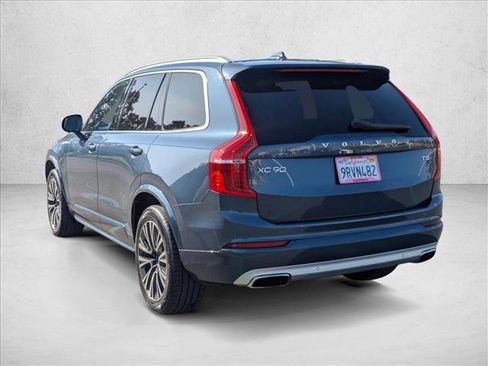 Used 2020 Volvo XC90 T5 Momentum image 8