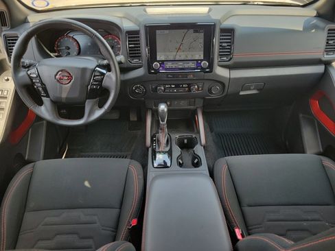 Used 2023 Nissan Frontier PRO-4X w/ Technology Package image 12