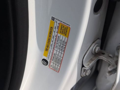 Used 2022 Chevrolet Silverado 1500 LT RWD image 15
