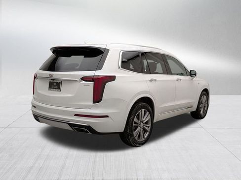 Certified 2023 Cadillac XT6 Premium Luxury image 5