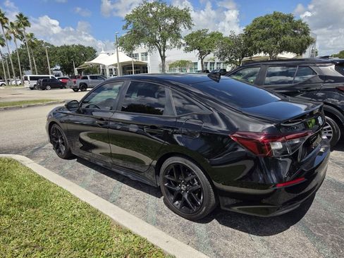 Used 2026 Honda Civic Sport image 4