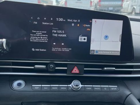 Used 2024 Hyundai Elantra SEL FWD image 47