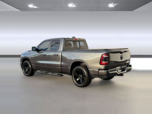 Used 2022 RAM 1500 Big Horn w/ Night Edition AWD/4WD image 3