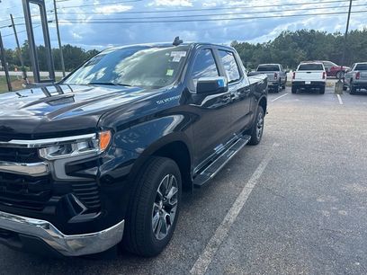 Used 2024 Chevrolet Silverado 1500 LT
